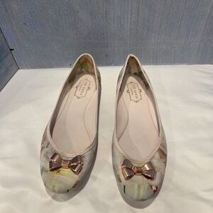 Ted Baker London Imme 2 Floral Ballet Flats With Rose Gold Bow Detail